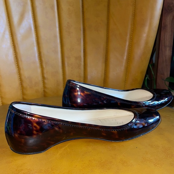 Christian Louboutin, size 39 (9), tortoise shell patent ballet flats - Picture 5 of 7
